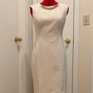 Calvin Klein White Sheath Dress with Necklace Detail Size 6 EUC